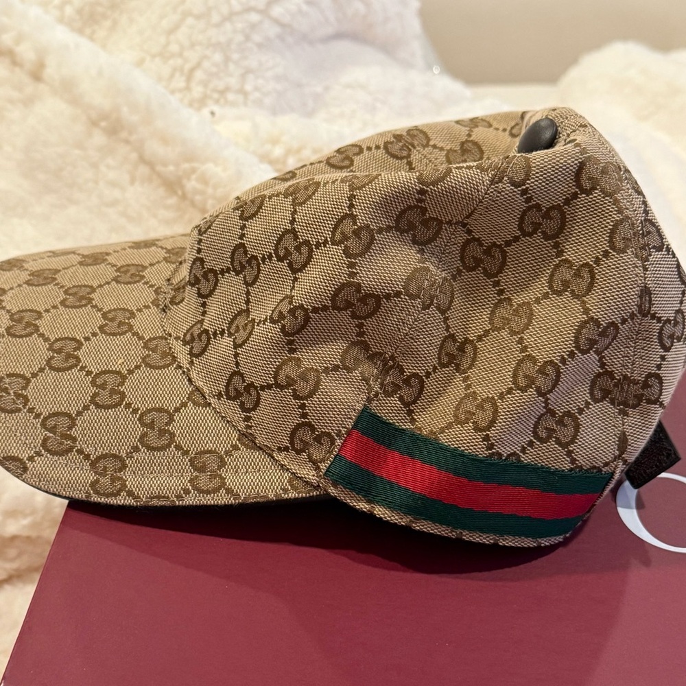 Gucci GG Baseball Beige and Dark Brown Monogram Cap w Web Size S 57 cm LIKE NEW - Picture 6 of 9